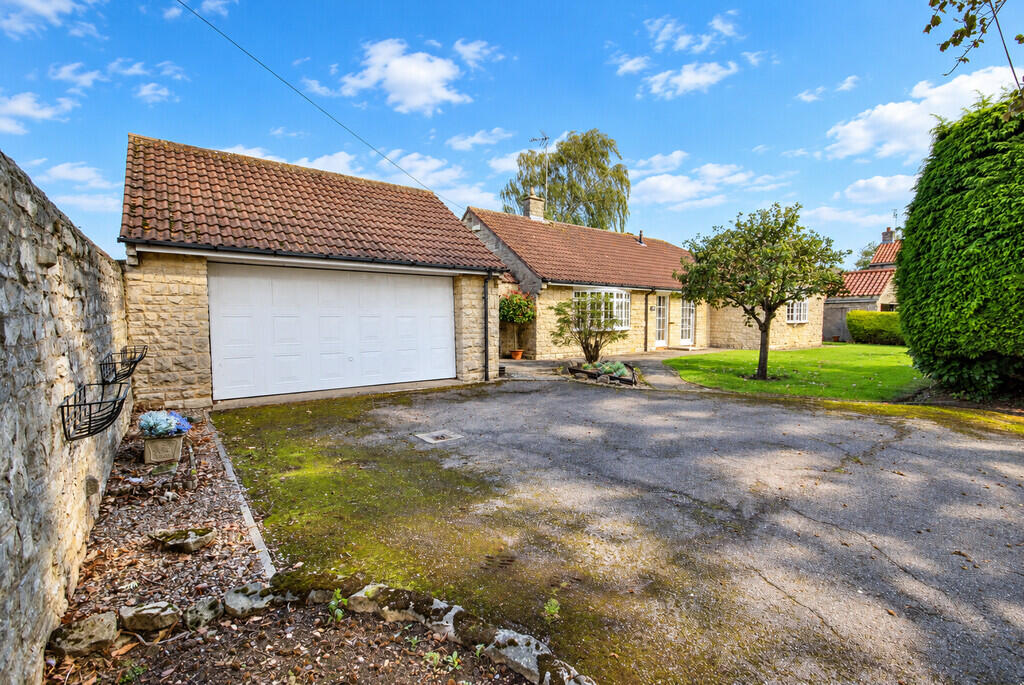 House in Doncaster - View 4