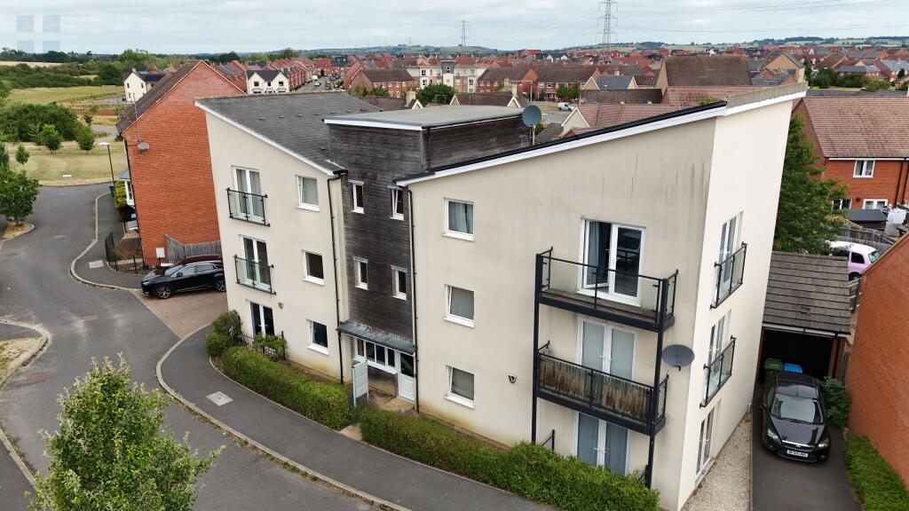 Main image of property: The Warren, Aylesbury