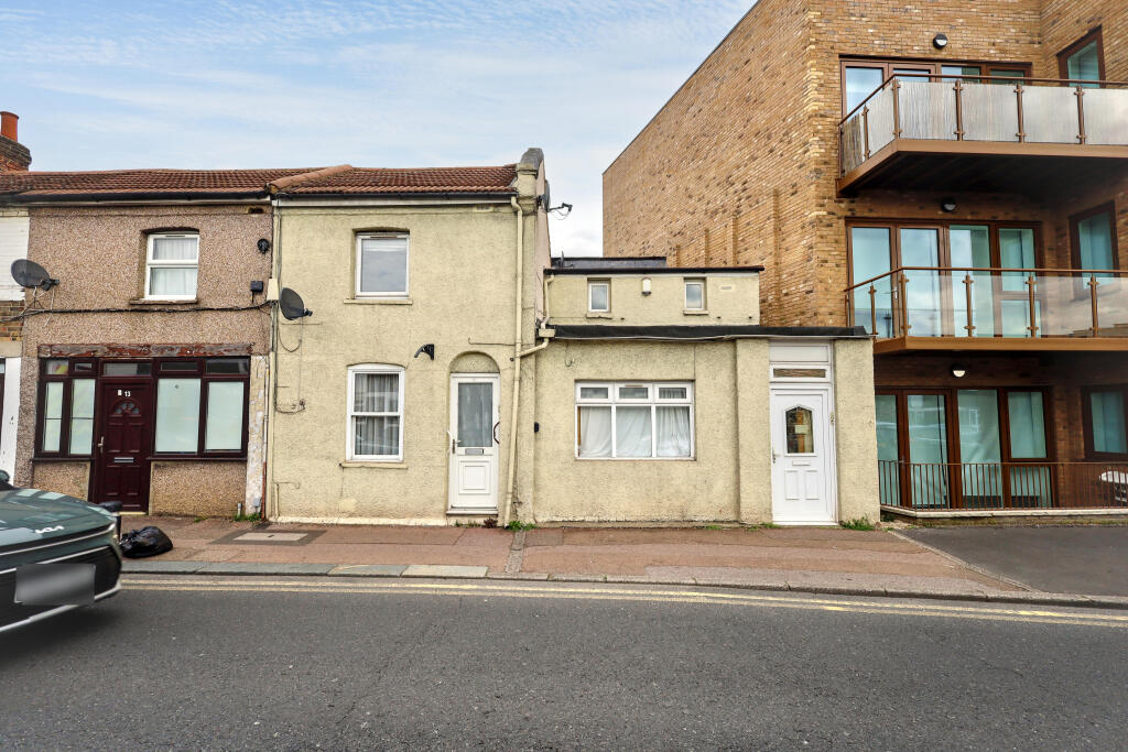 Main image of property: 15-15A New Barn Street, Plaistow, London E13 8JZ