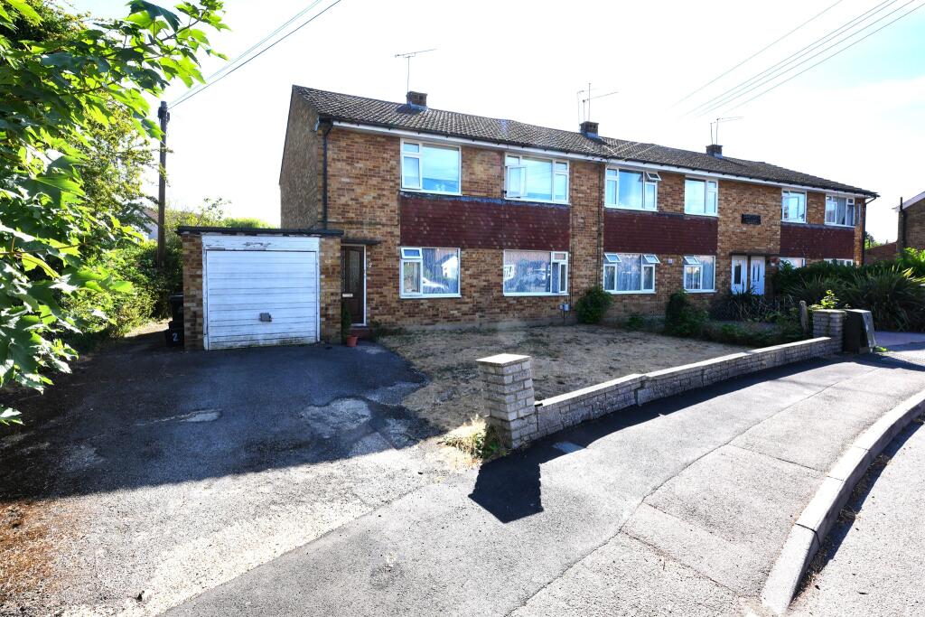 Main image of property: Admirals Walk, Hoddesdon