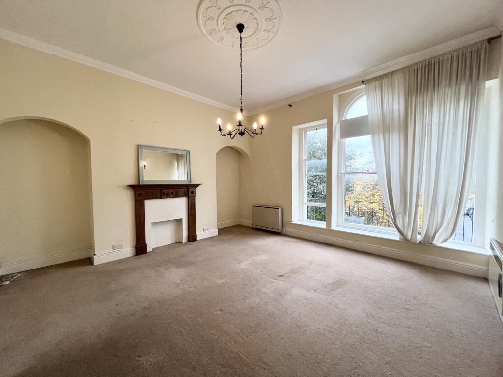 Apartment in Bath - View 3