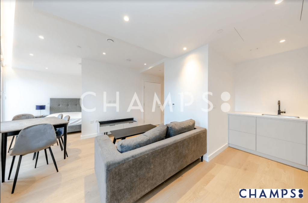 Apartment in London - More