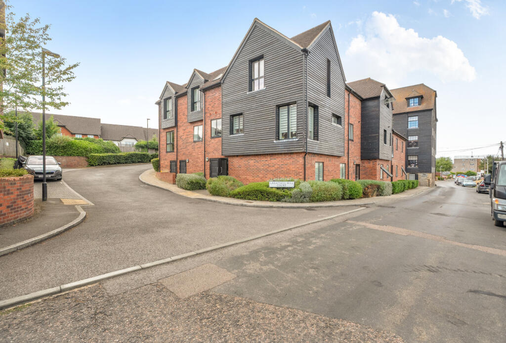 Main image of property: Greatness Mill Court, Sevenoaks, Kent, TN14