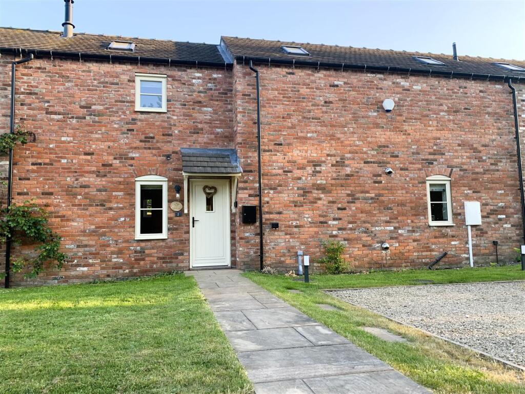 Main image of property: Hayes Lane, Swanwick, Alfreton