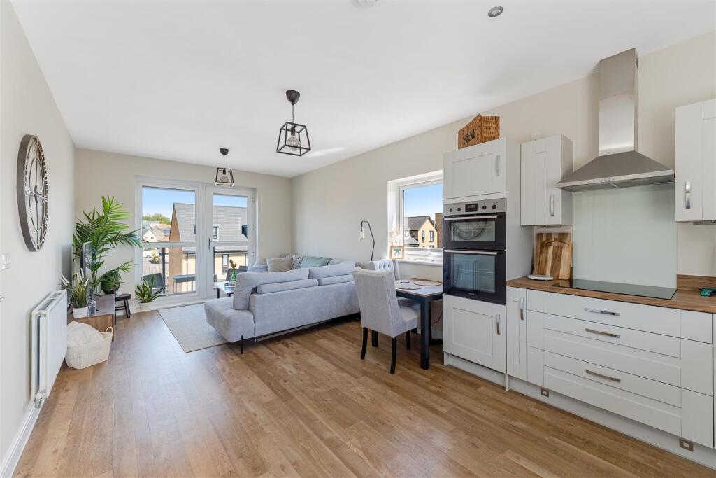 Apartment in Banwell, North Somerset - View 2