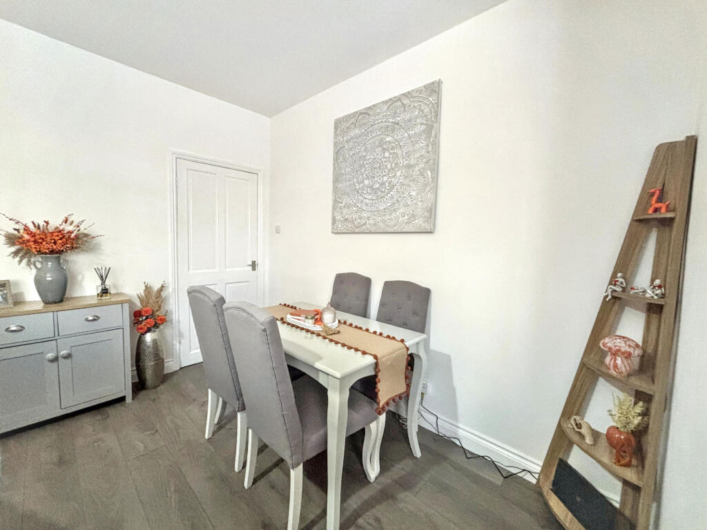 House in Ashington, Hirst - More