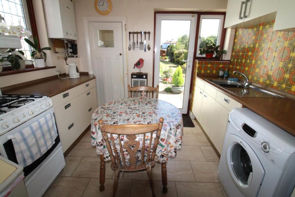 House in London - View 5