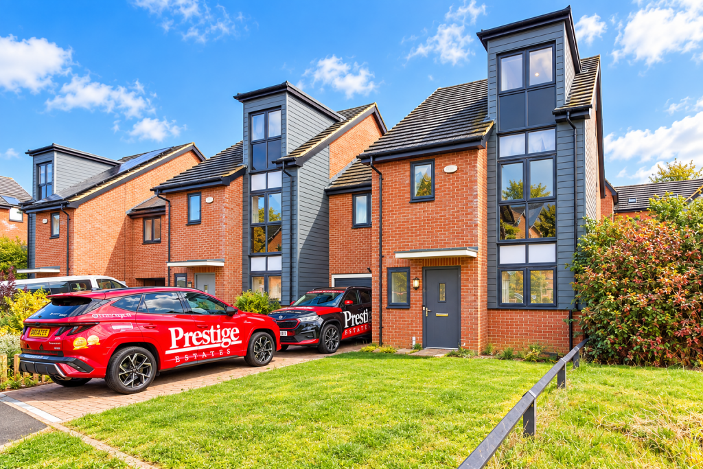 Main image of property: Walton, Milton Keynes, MK7 7FB