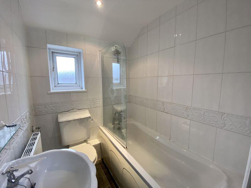 Apartment in Crewe - View 4