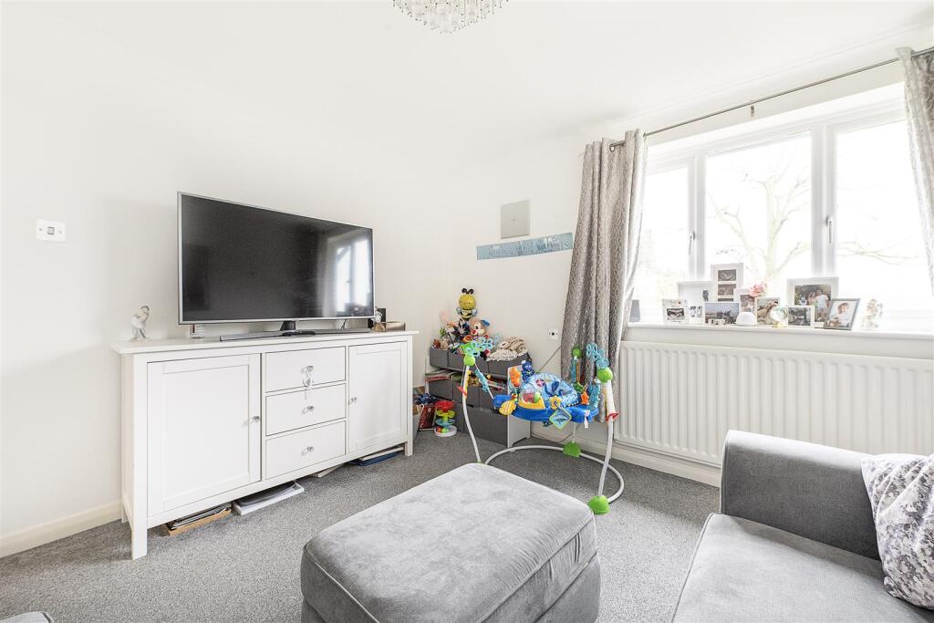 Additional image 3 of North Orbital Road, St. Albans