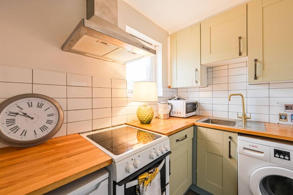 Main image of property: Coopers Close, Stepney, London, E1