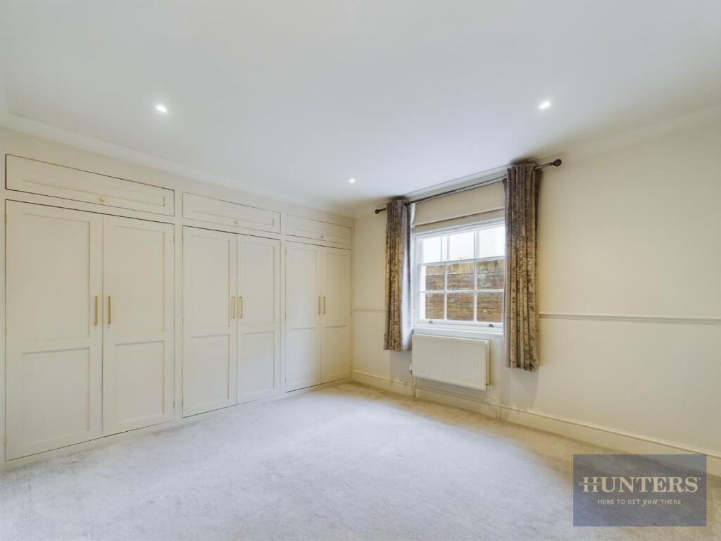 Apartment in Cheltenham, Marle Hill, Pittville - View 4