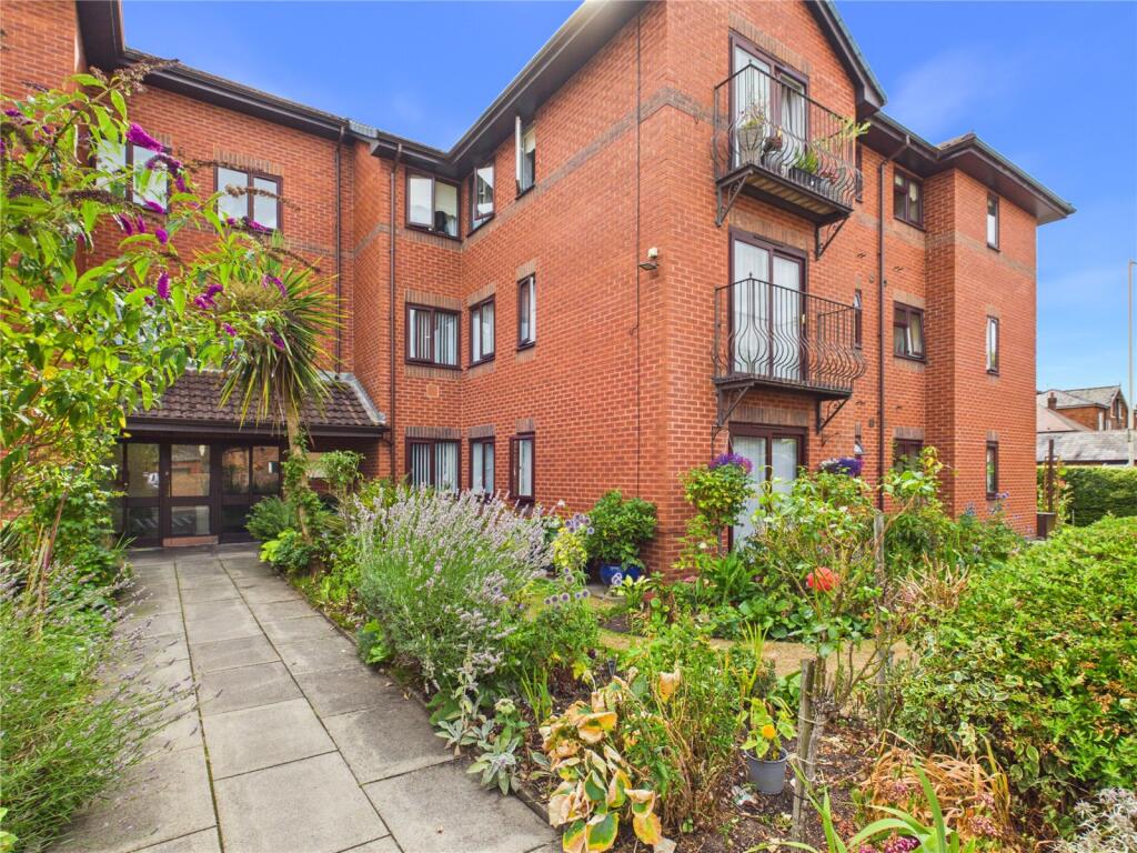 Main image of property: Scarisbrick New Road, Southport, Merseyside, PR8
