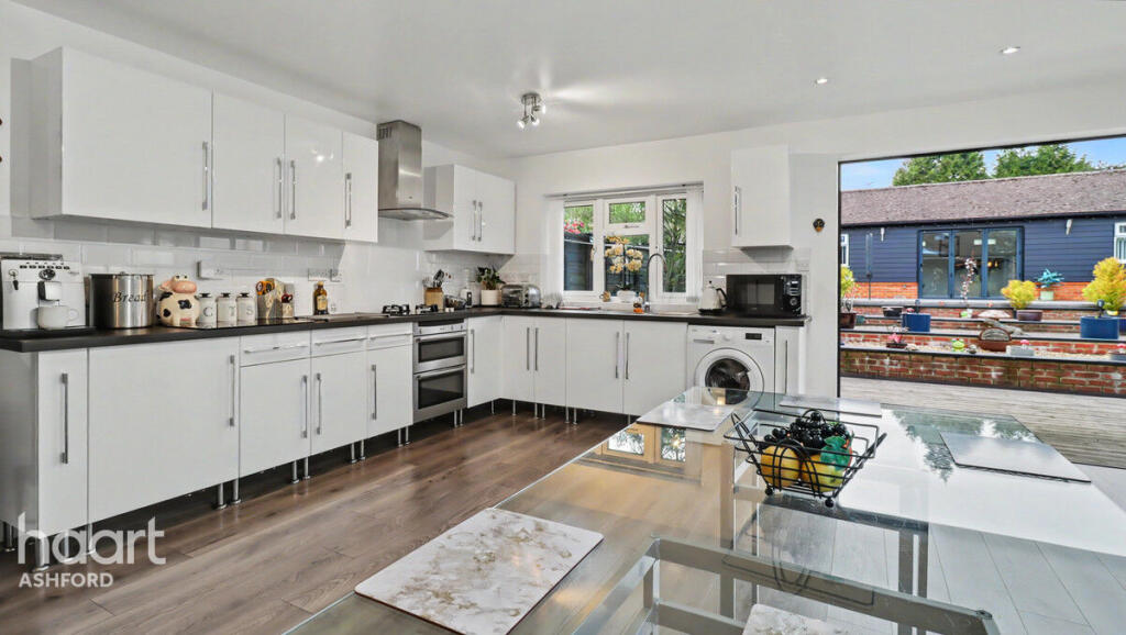 Main image of property: Northumberland Avenue, Ashford