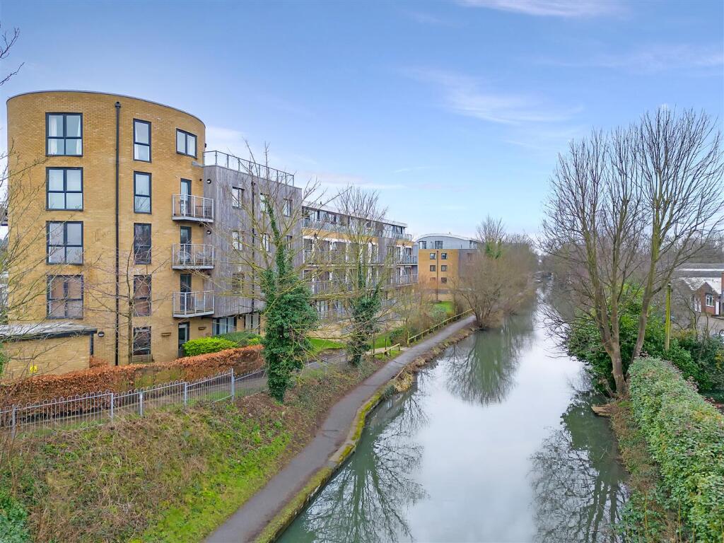 Main image of property: Smeaton Court, Hertford, Hertfordshire, SG13