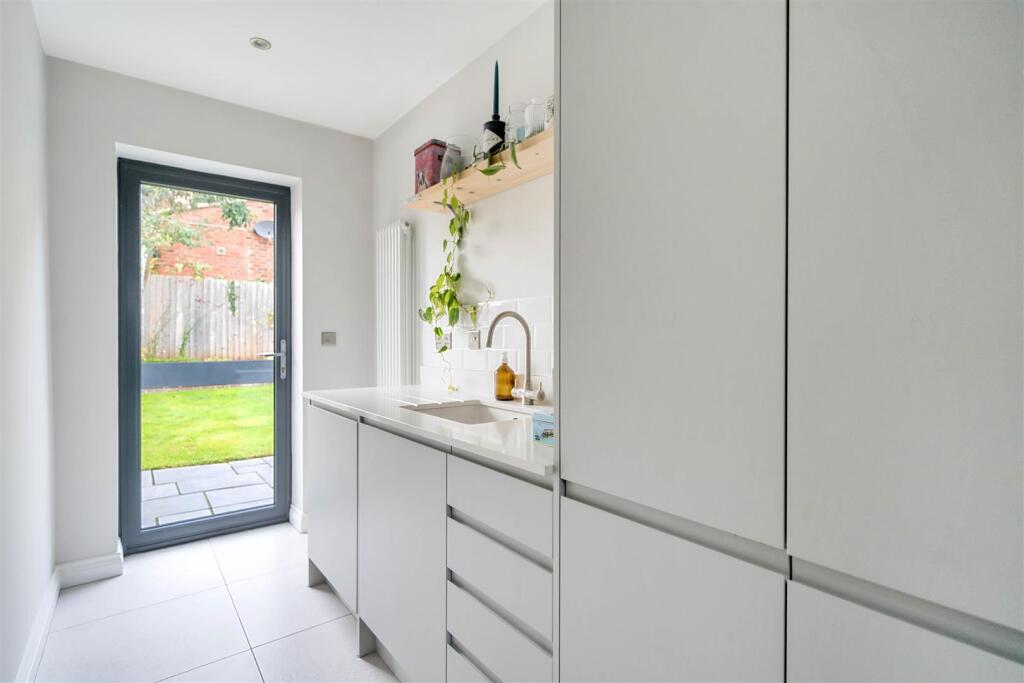 Additional image 20 of Wychwood Avenue, Knowle