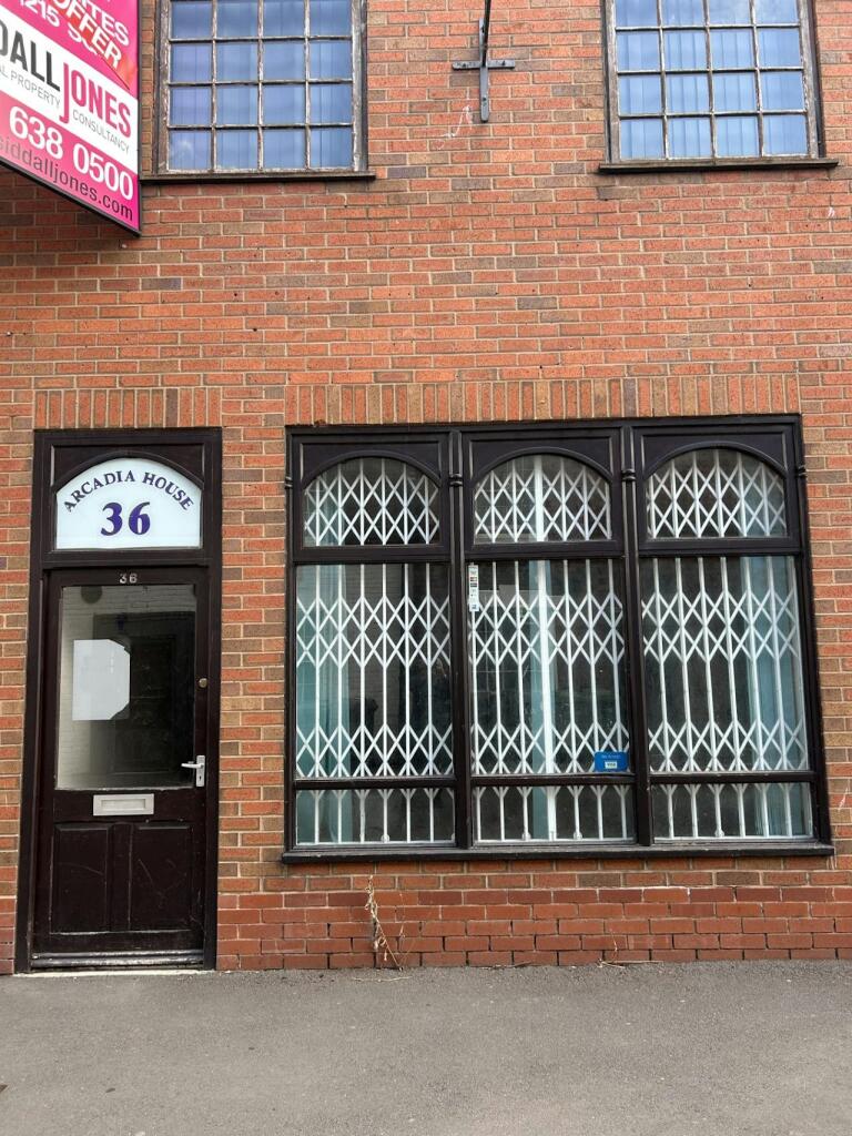 Main image of property: 36 Worcester Street, Kidderminster, DY10 1EW