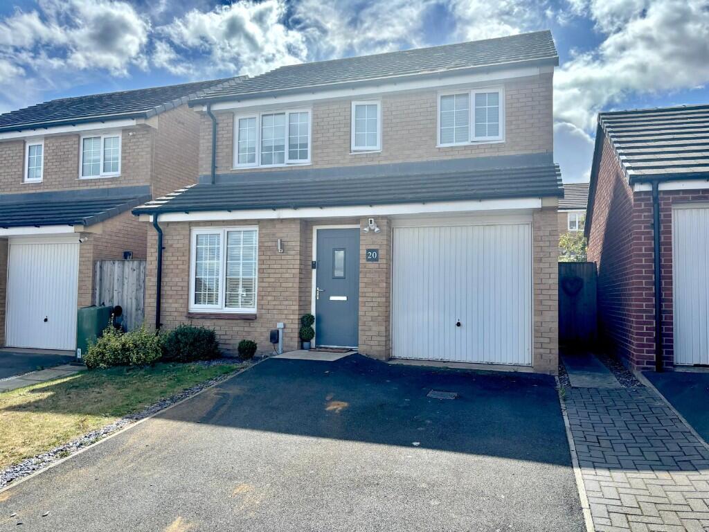 Main image of property: Nightjar Way, NG21