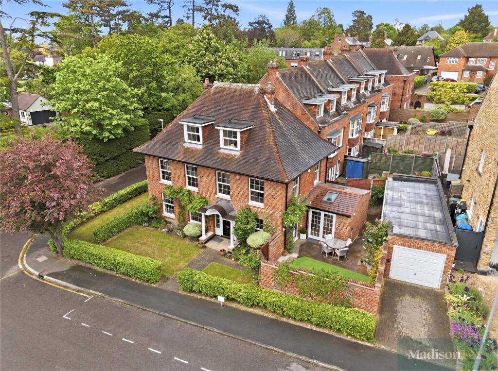 Main image of property: Theydon Grove, Epping, Essex, CM16