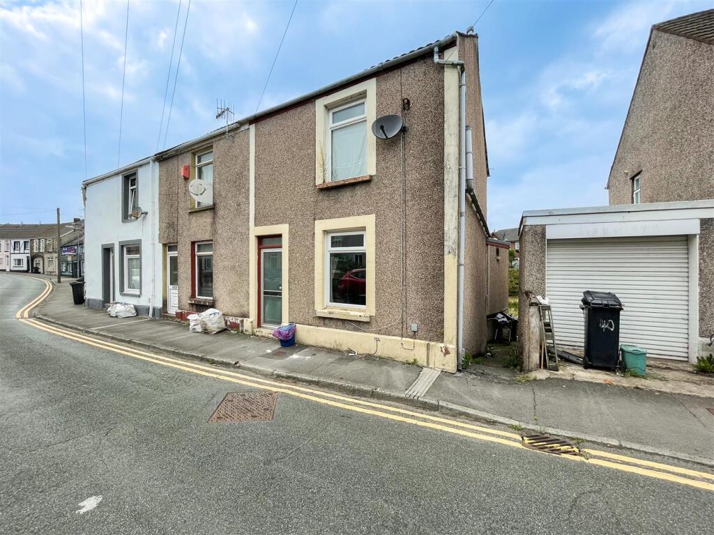 Main image of property: Penydre, Neath