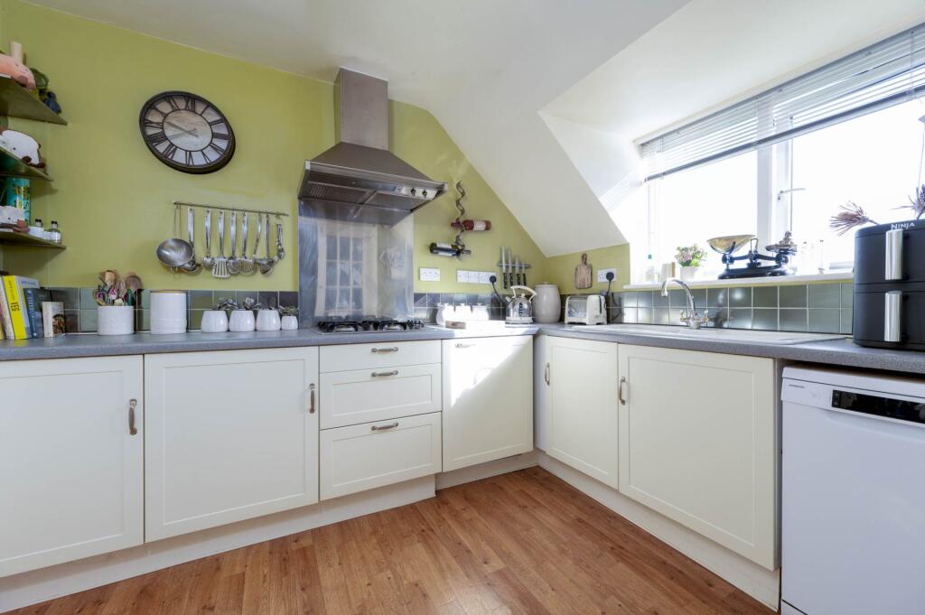 Apartment in West Oxfordshire, Sandford St Martin - More