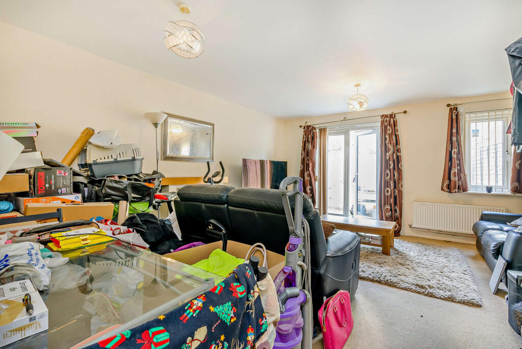 House in Southall - View 4