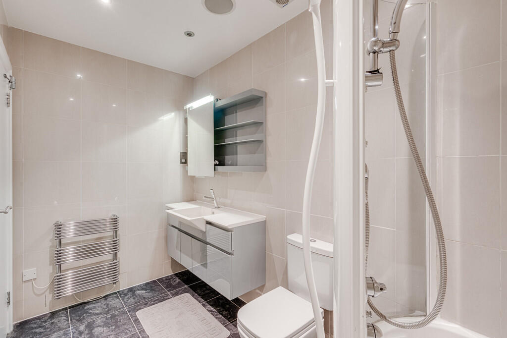 3 bedroom penthouse for rent
