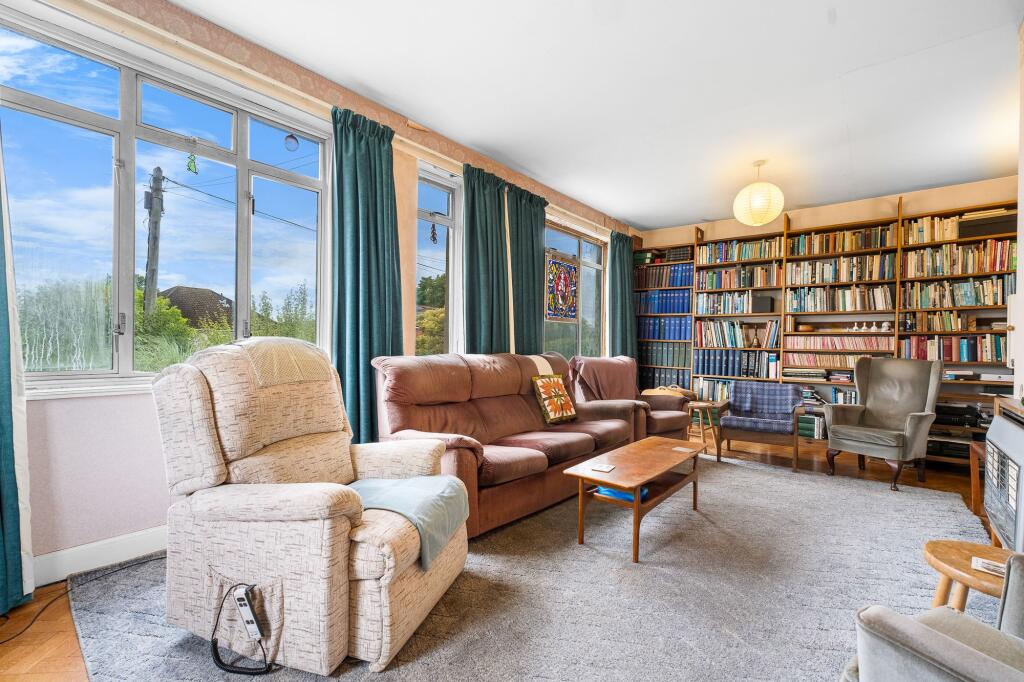 Llantrisant Road, Cardiff, CF5 photo 2