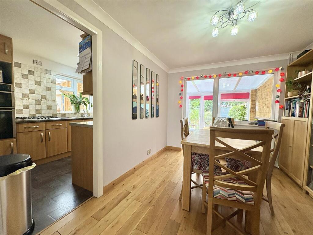 House in Tonbridge - More
