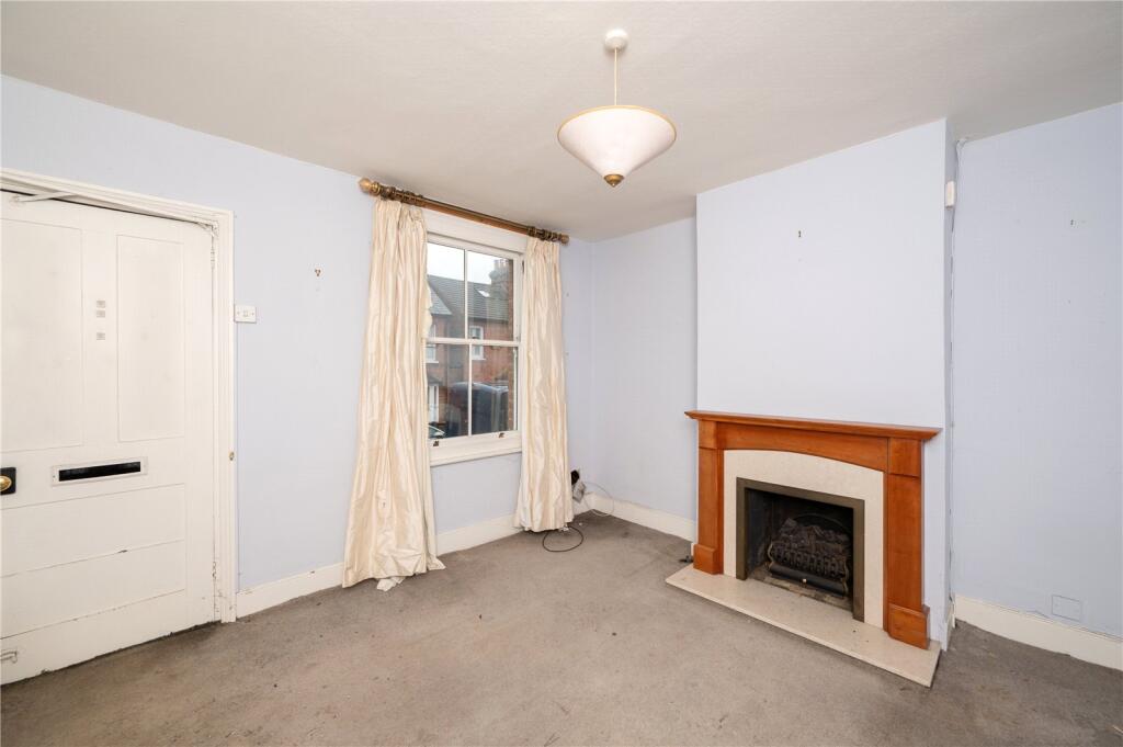 House in St Albans - View 2