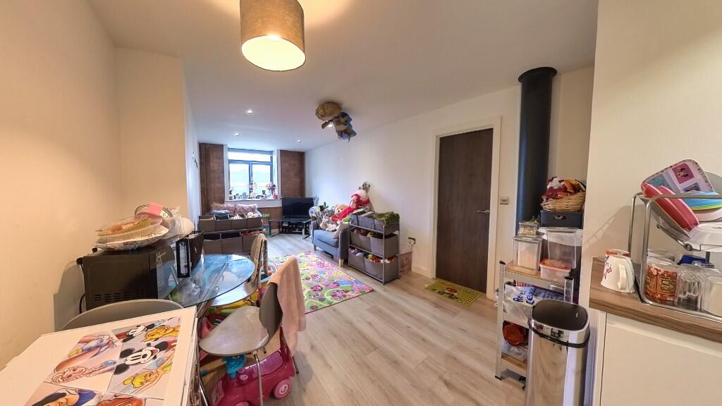 Additional image 4 of Cape Street, Bradford, West Yorkshire, BD1