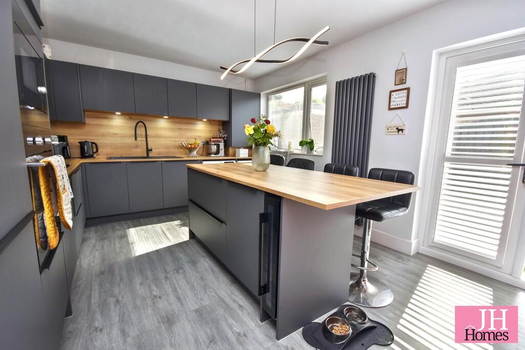 House in Lancaster - View 3