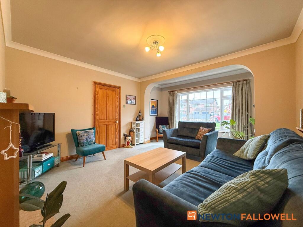 Winthorpe Road, Newark, NG24 photo 2