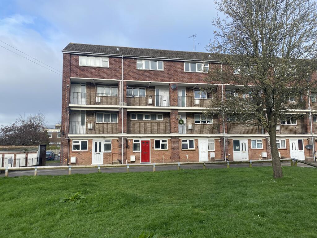 61 Wellington Flats, Salthouse Lane, Yeovil, Somerset BA20 1TY