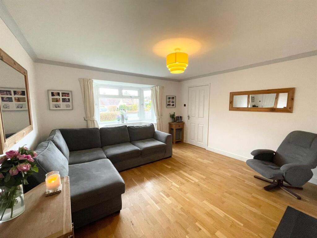 Richmond Drive, Copthorne, Shrewsbury photo 3