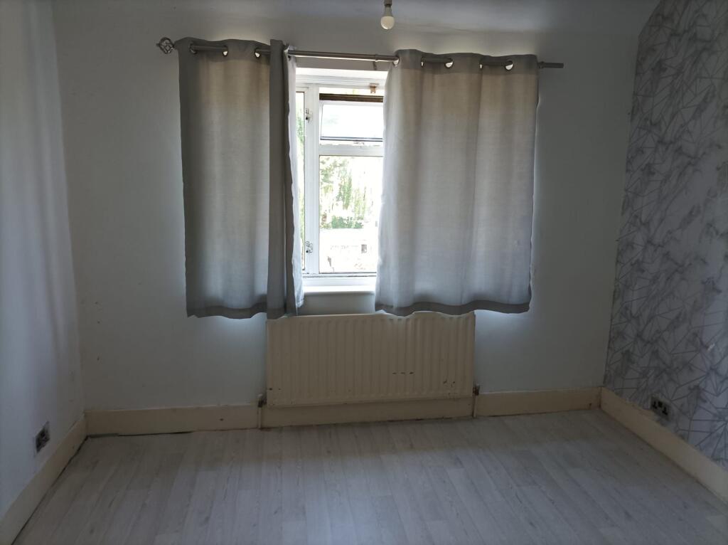 House in Ilford - View 4