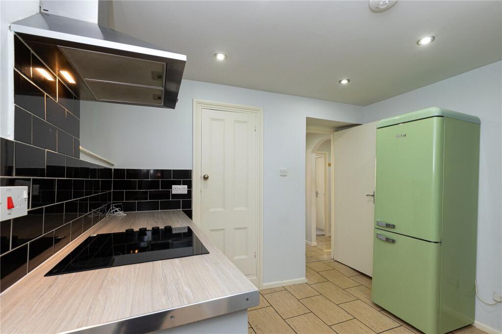 Apartment in Stoke-on-Trent - View 3