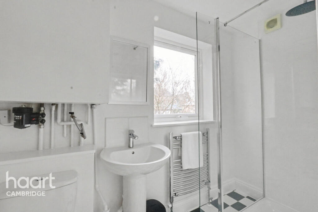Apartment in Cambridge - More