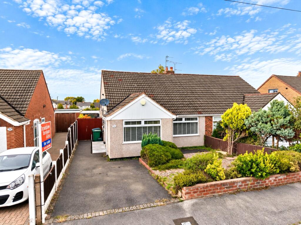 2-bed bungalow on Columbus Drive, Pensby, WIrral, CH61, £250,000