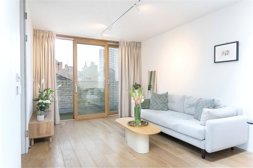 Apartment in London, Paddington - View 4