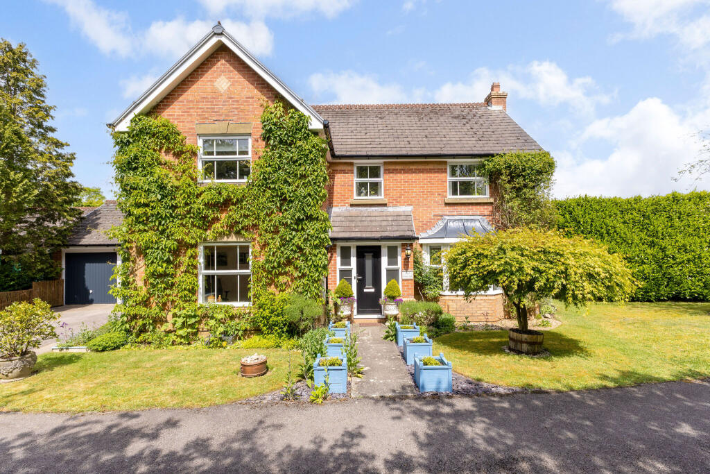 Main image of property: Windsor Park, Alton, GU34