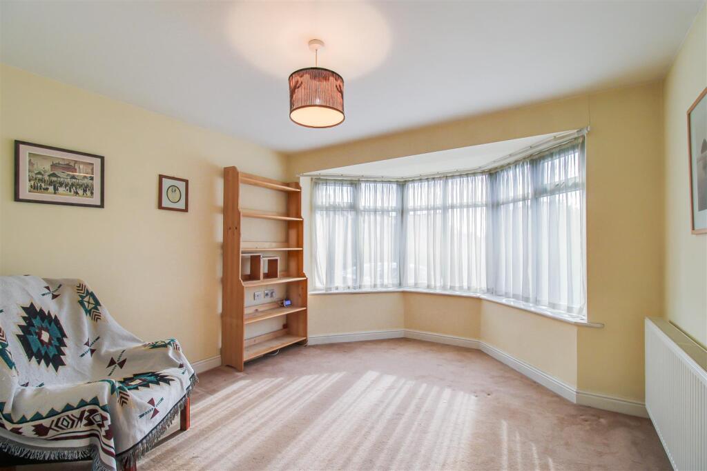 Wynthorpe Road, Horbury, Wakefield photo 4