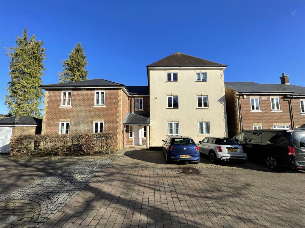 Main image of property: Loyd Lindsay Square, Winchester, Hampshire
