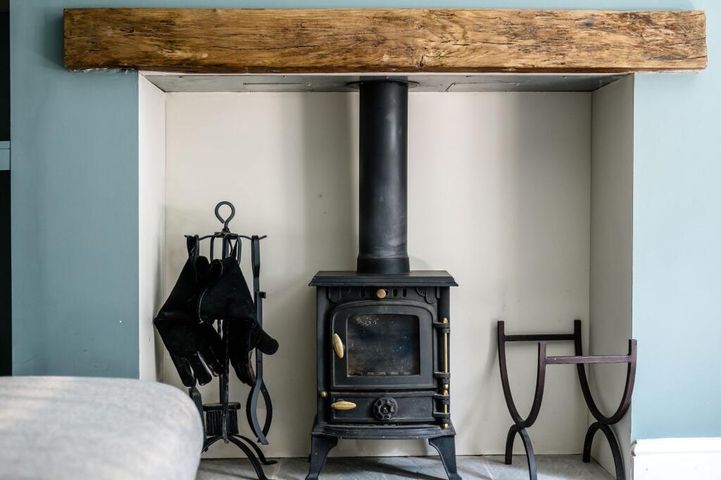 Longmeanygate, Midge Hall photo 4