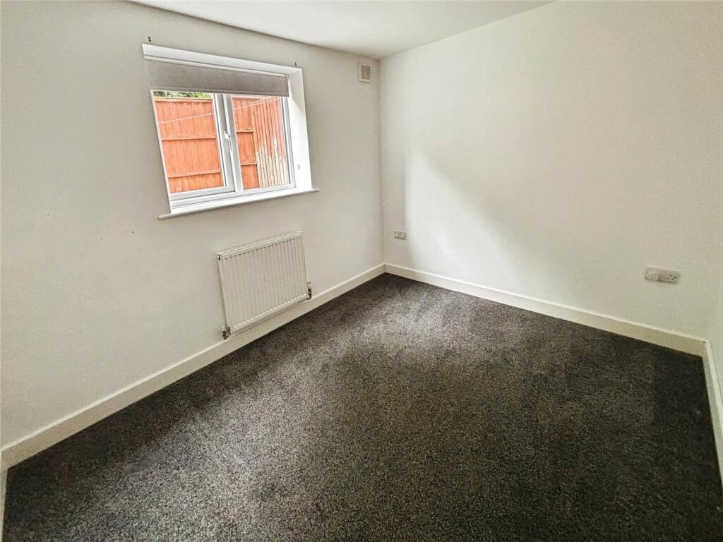 Apartment in Blaby, Enderby - More