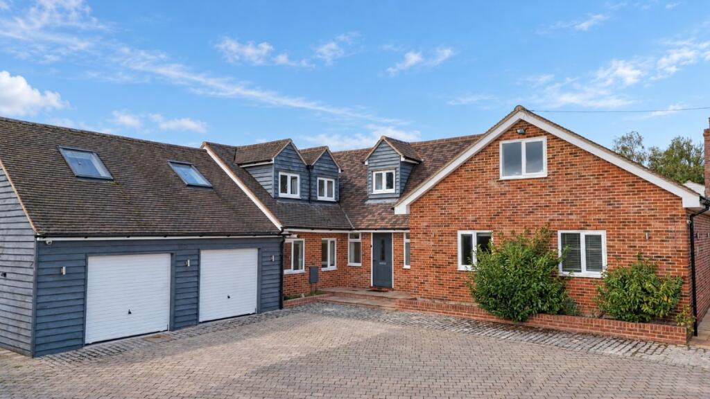 5-bed detached on Bakers Lane, Linton, Cambridge, £1,000,000