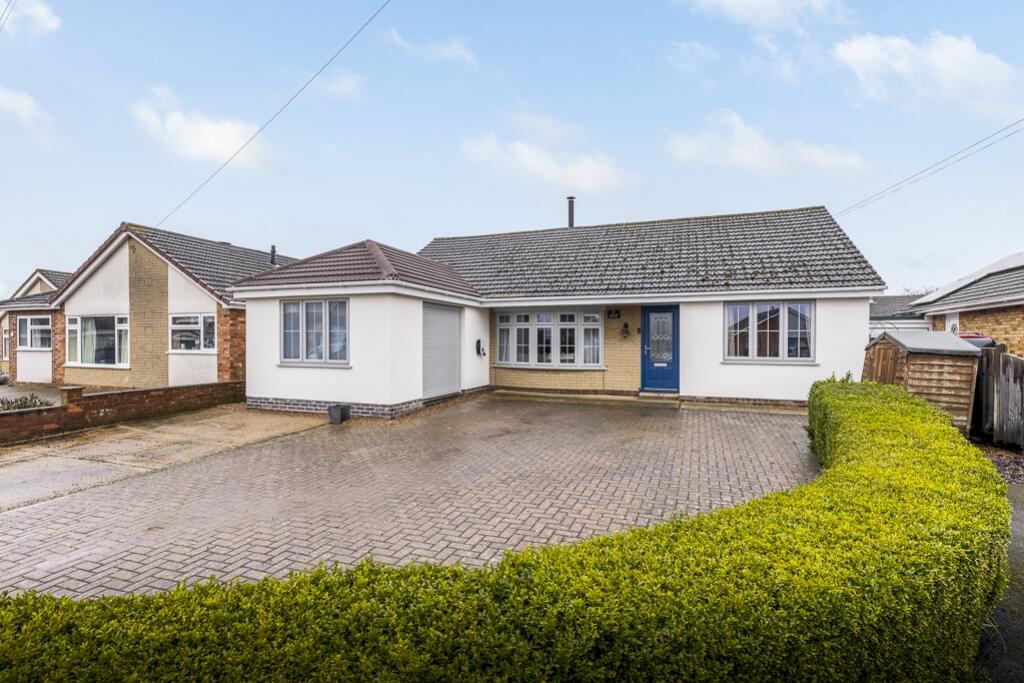 4-bed detached on Newton Close, Metheringham, Lincoln, LN4 , £375,000