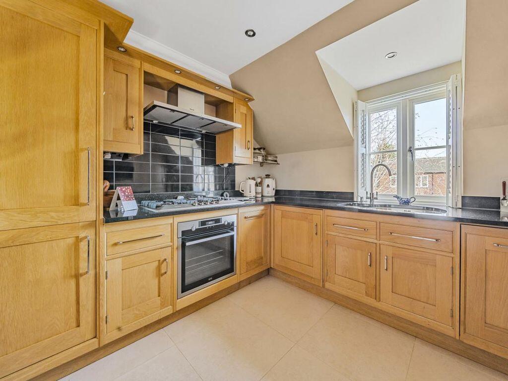 Additional image 7 of 'The Courtyard' Cucumber Lane, Essendon, AL9