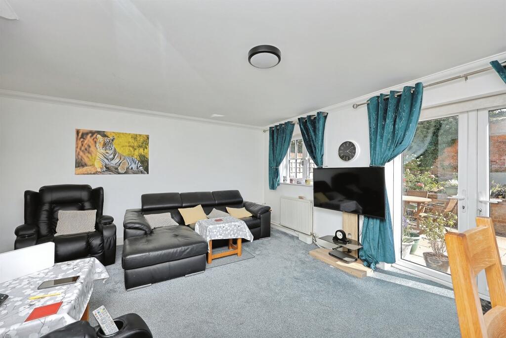 House in Breckland, Beetley - More