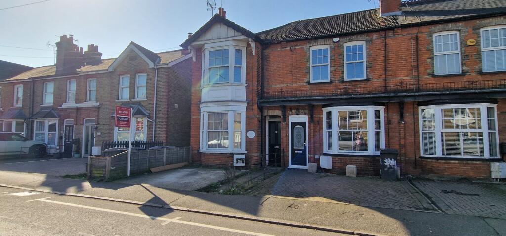 Main image of property: Baddow Road, Chelmsford, Essex, CM2